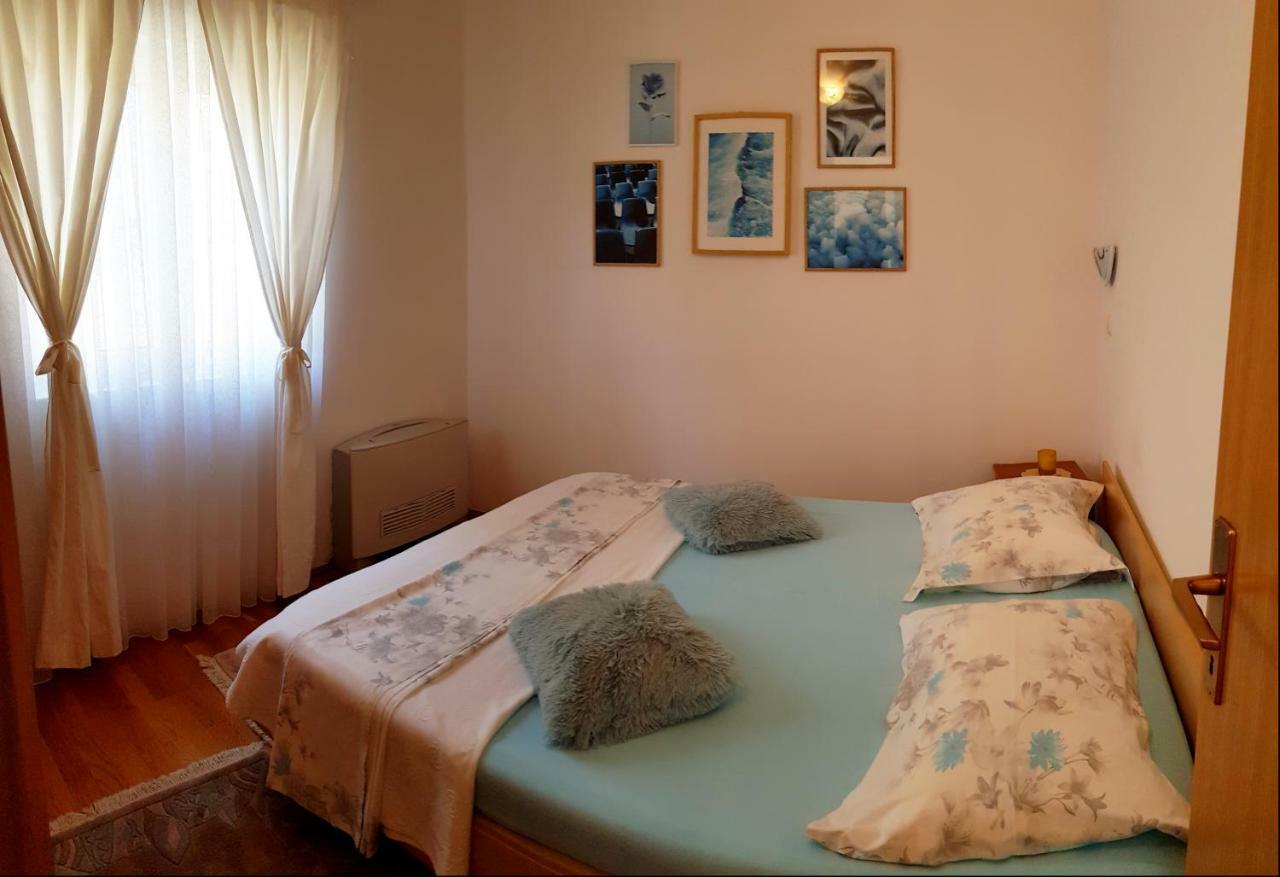 Dvor Appartement *
