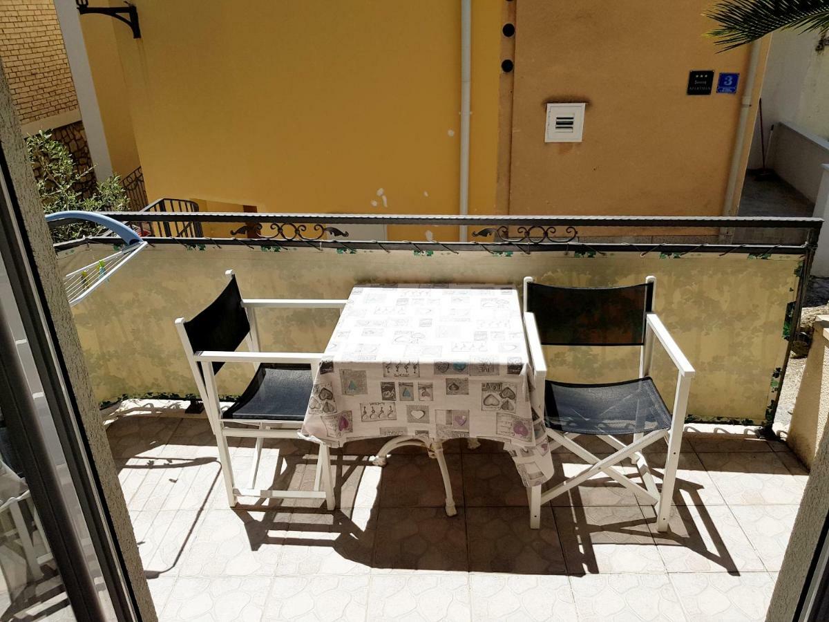 Dvor Appartement Baška Voda