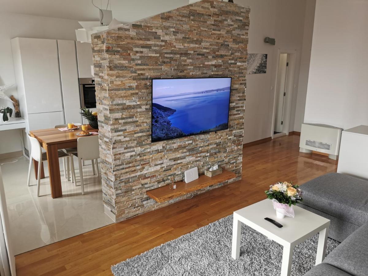 Apartment Dvor - Ap1, Ap2, Ap3